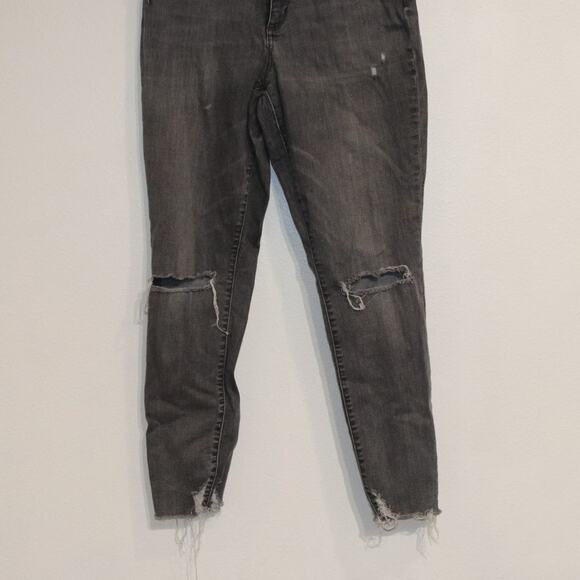 Universal Thread Black High Rise Skinny Jeans Sz 8 - Picture 4 of 13